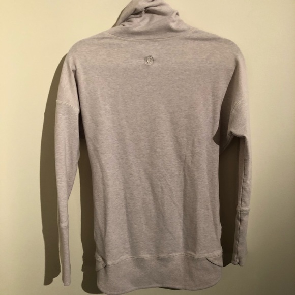 Lululemon Rest Day Pullover - Picture 6 of 8